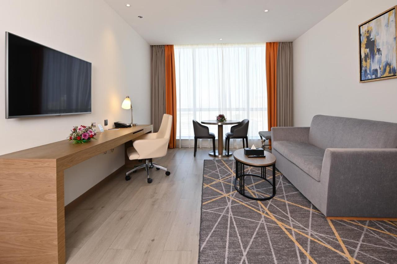 Clarion Hotel Jeddah Airport Dış mekan fotoğraf